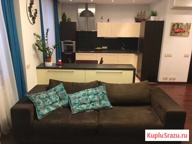 2-комнатная квартира, 80 м², 18/24 эт. в аренду на длительный срок в Москве Москва - изображение 1