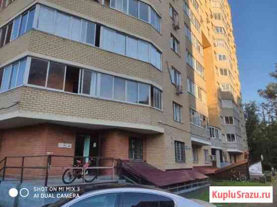 Комната 25 м² в 8-ком. кв., 1/15 эт. в аренду посуточно в Москве Москва