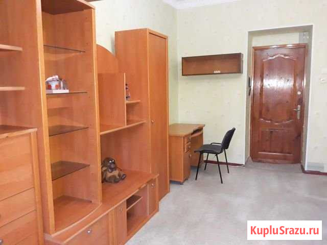 Комната 19 м² в 9-ком. кв., 3/4 эт. в аренду на длительный срок в Санкт-Петербурге Санкт-Петербург - изображение 1