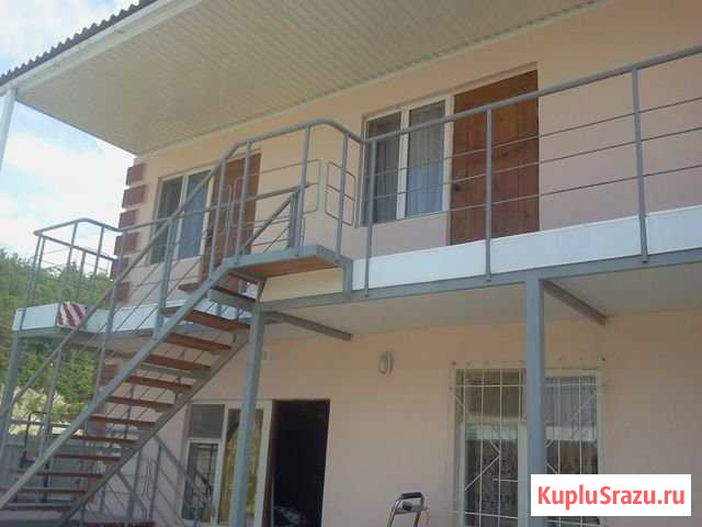 Комната 12 м² в 5-ком. кв., 2/2 эт. в аренду посуточно в Супсехе Супсех - изображение 1