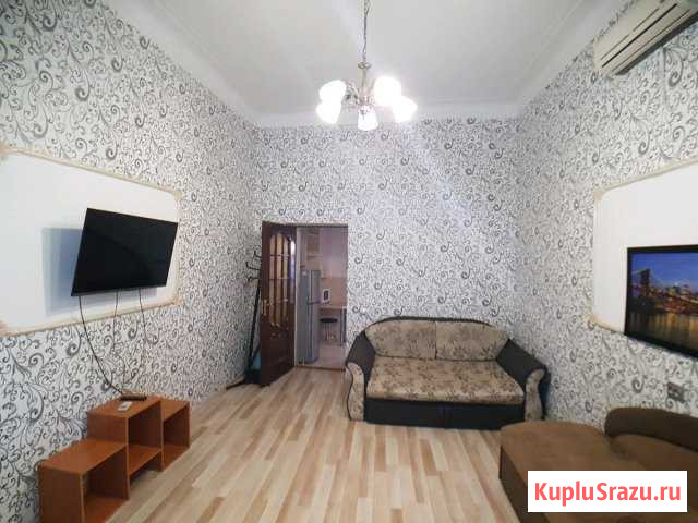 1-комнатная квартира, 32 м², 1/1 эт. в аренду посуточно в Евпатории Евпатория - изображение 1