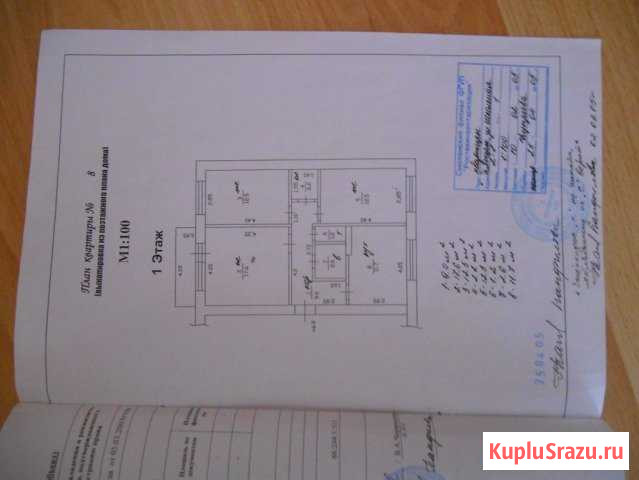 Комната 69.3 м² в 3-ком. кв., 1/3 эт. на продажу в Печерске Печерск - изображение 1