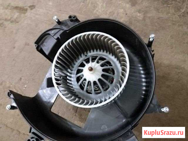Вентилятор печки салона бмв 5 Ф10 Москва - изображение 1