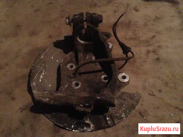 Кулак поворотный передний правый E90 E87 E92 E89 Санкт-Петербург - изображение 1