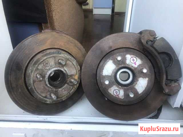 Кулак поворотный левый правый. Kia Spectra Санкт-Петербург - изображение 1