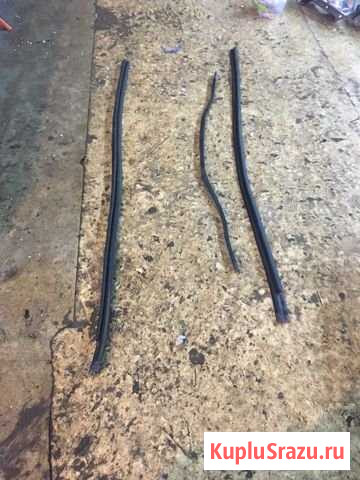 Уплотнительные резинки кузова рено логан 2 Москва - изображение 1