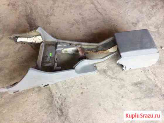 BMW E39 подлокотник + панель Шали