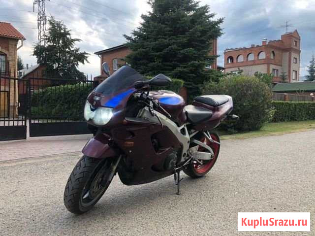 Honda CBR 900RR Омск - изображение 1