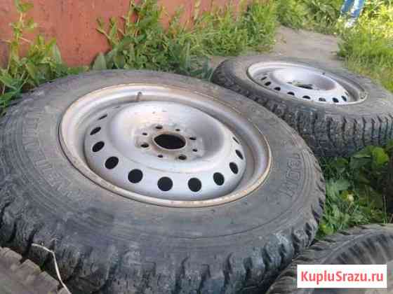 Продам 5 зимних колес Киров