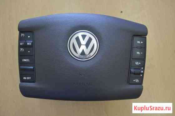 Рулевая накладка Volkswagen Touareg (коричневый) Казань