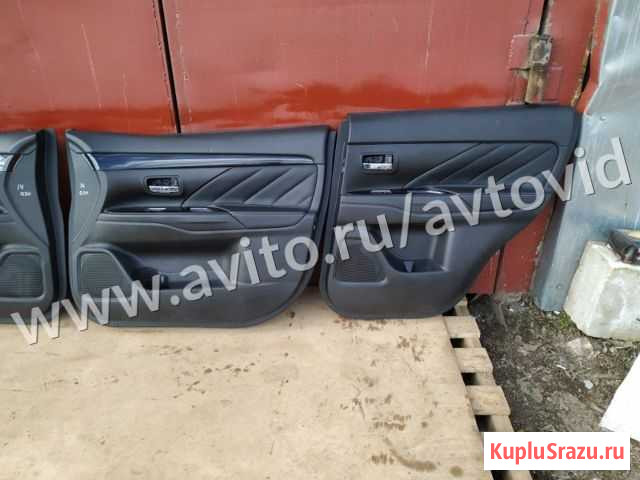 Обшивки дверей Mitsubishi Outlander 3 2012 Уфа - изображение 1