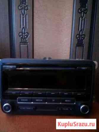 Продаю штатную магнитолу Волжский