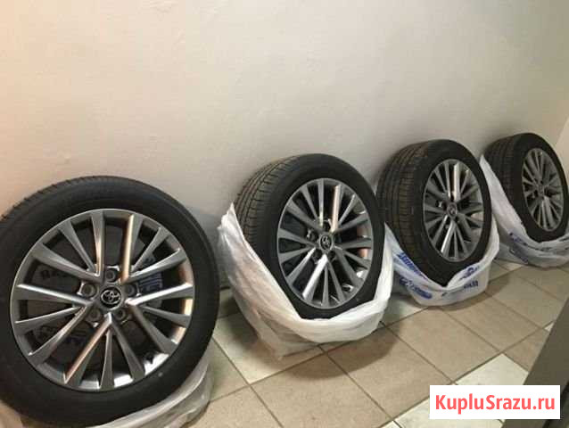 Красивые колеса для Toyota Camry R17 Большой Камень - изображение 1