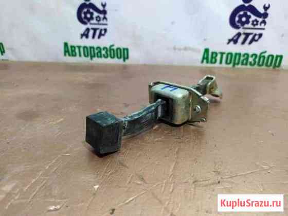 Ограничитель правый Mitsubishi Pajero lV Туймазы