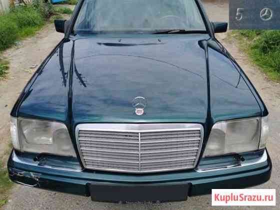 Капот Mercedes W124. Рестайлинг. Оригинал. Зеленый Сестрорецк