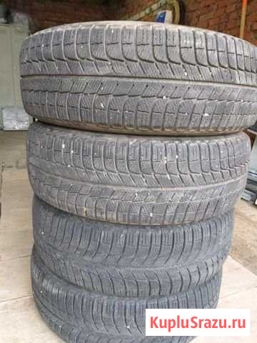 Зимние шины б/у 215/65-R16 Michelin X-Ice 3 Серпухов - изображение 1