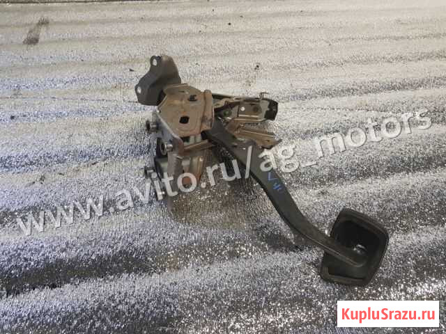 Педаль тормоза Toyota Camry v 40 v40 acv40 АКПП Железнодорожный - изображение 1
