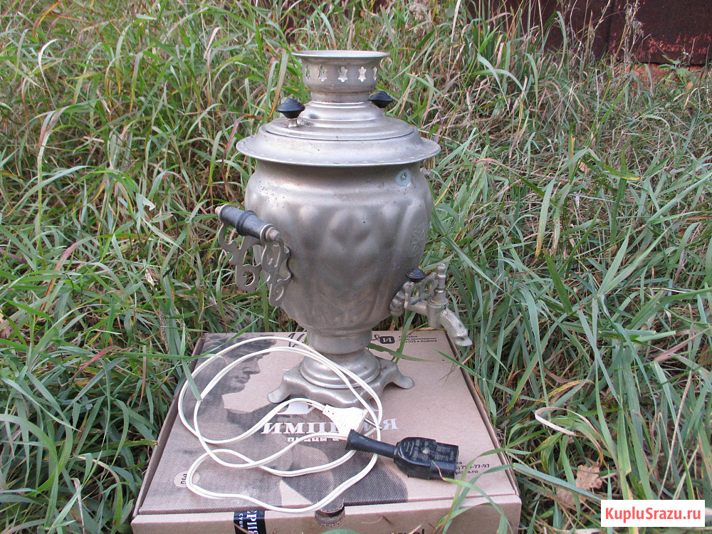 группа чёрное дело". улица типанова 80-е годы. тваиу тульское высшее артиллерийское инженерное училище выпуск 1995. старый оскол ссср. москва 1982 год.