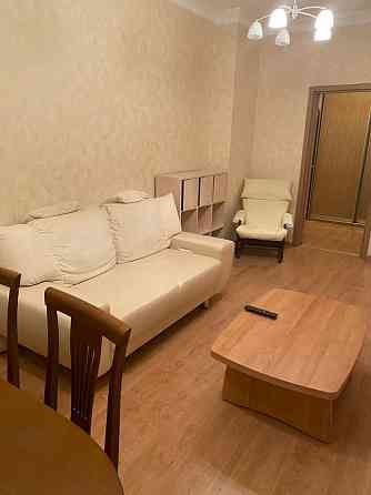 3-комнатная квартира, 93 м², 1/4 эт. в аренду на длительный срок в Москве Москва