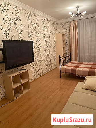 3-комнатная квартира, 93 м², 1/4 эт. в аренду на длительный срок в Москве Москва - изображение 1