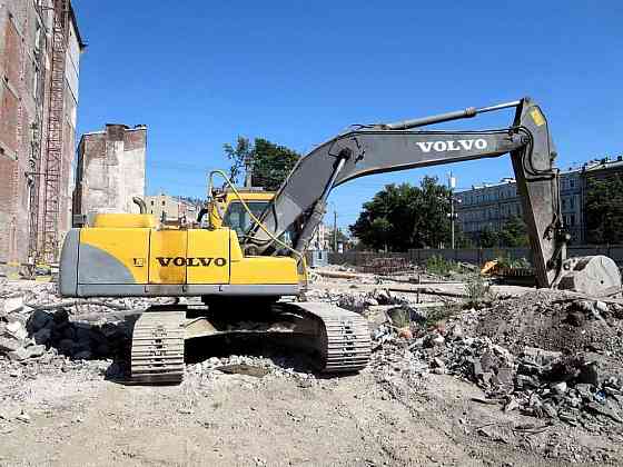 Гусеничный экскаватор Volvo 210, доп. линии Санкт-Петербург