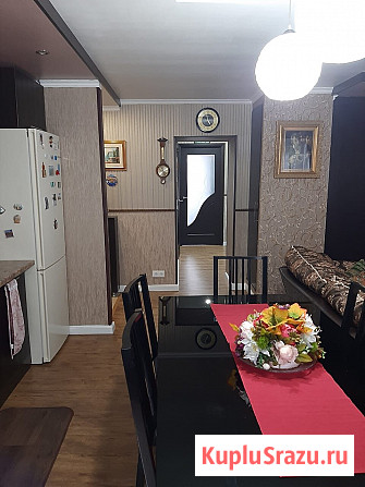 3-комнатная квартира, 62 м², 1/5 эт. на продажу в Новошахтинске Новошахтинск - изображение 1