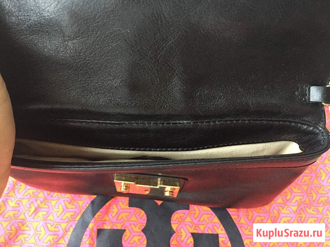 Клатч tory burch черный кожа сумка женская аксессуар оригинал кожаная бренд Москва - изображение 2