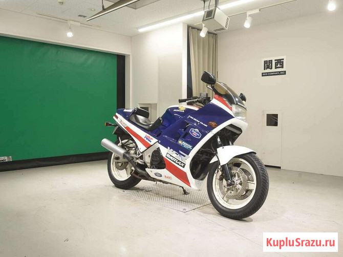 Мотоцикл спорт турист Honda VFR750F рама RC24 модификация спортивно-туристический гв 1986 Москва - изображение 3