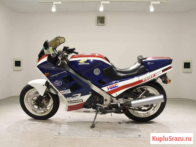 Мотоцикл спорт турист Honda VFR750F рама RC24 модификация спортивно-туристический гв 1986 Москва - изображение 2