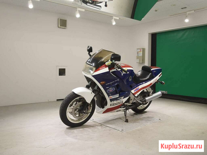 Мотоцикл спорт турист Honda VFR750F рама RC24 модификация спортивно-туристический гв 1986 Москва - изображение 4