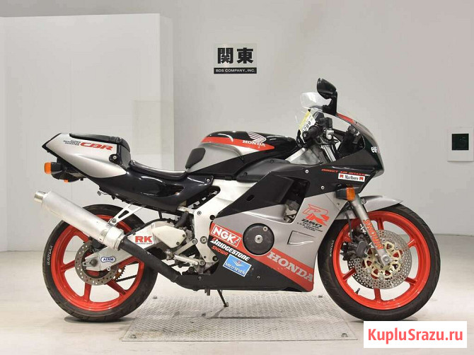 Мотоцикл спортбайк Honda CBR250RR рама MC22 модификация спортивный супербайк гв 1993 пробег 23 т.км Москва - изображение 1