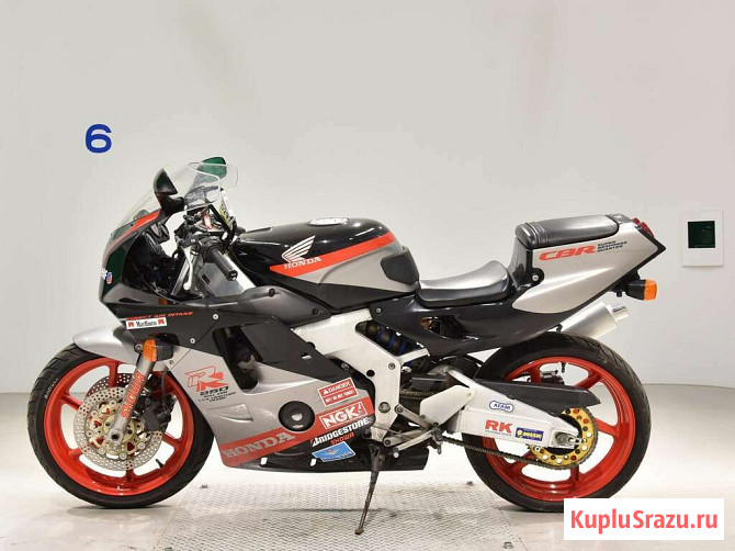 Мотоцикл спортбайк Honda CBR250RR рама MC22 модификация спортивный супербайк гв 1993 пробег 23 т.км Москва - изображение 2