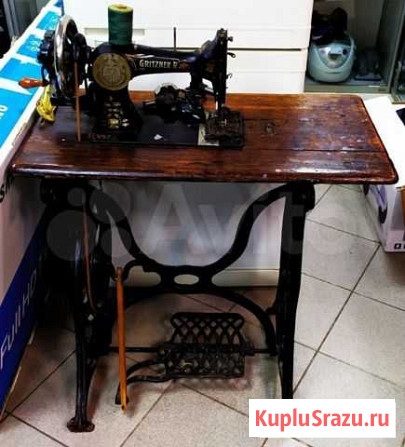 Швейная машинка со станиной Подольск - изображение 1