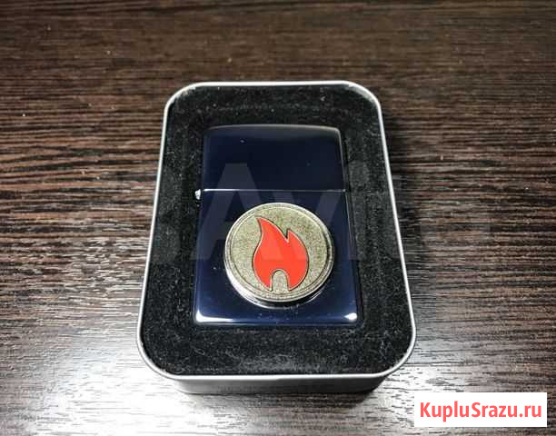 Зажигалка Zippo 24055 Flame Token Королев - изображение 1