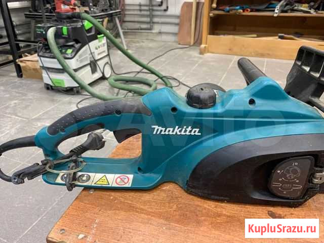 Электрическая цепная пила Makita UC3520A Шаховская - изображение 1