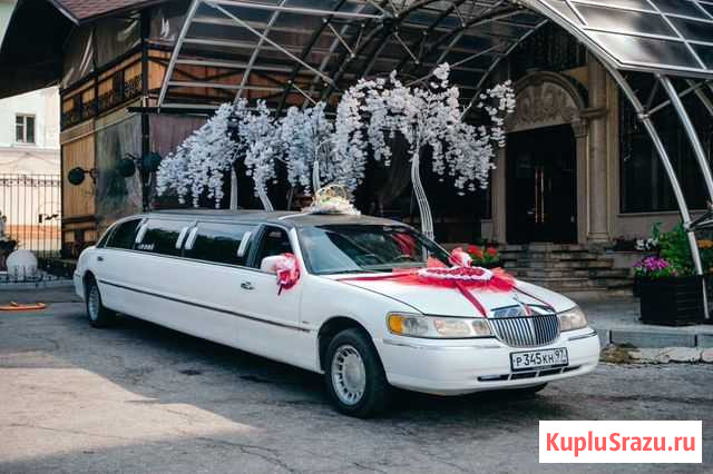 Аренда лимузина Lincoln Town Car Хабаровск - изображение 1