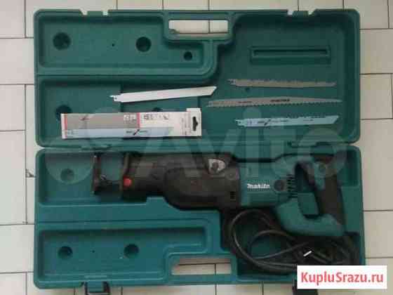 Сабельная пила Makita Jl3060T б/у Сургут