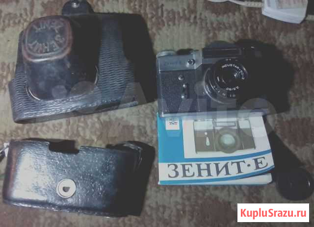Фотоаппарат Зенит-Е с фотовспышкой чайка Иркутск - изображение 1
