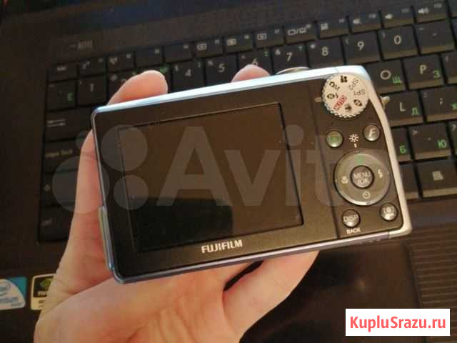 Компактный фотоаппарат Fujifilm FinePix F40fd Тверь - изображение 1