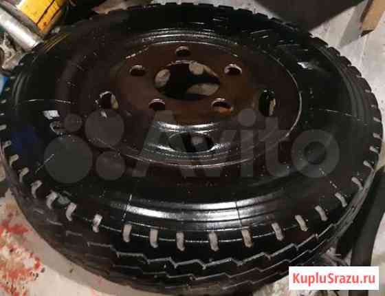 Два колеса toyota dyna 7.00/16 Хабаровск
