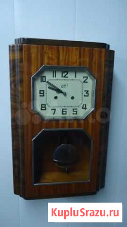 54.Часы настенные (очз, СССР), на ходу. С боем Миллерово - изображение 1