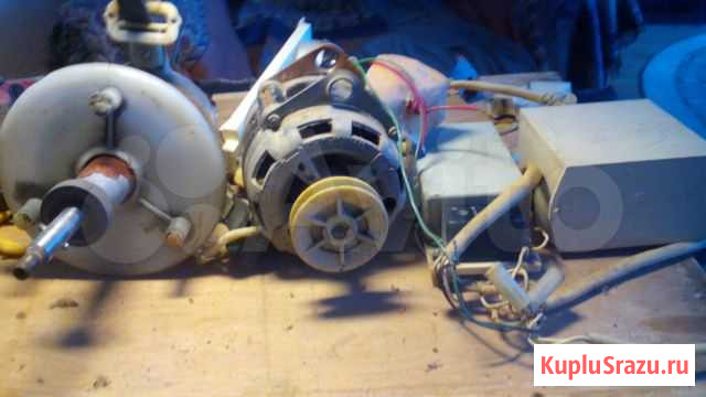 2 двигателя от стиральной машины Чайка, 1350 об/ми Иваново - изображение 1