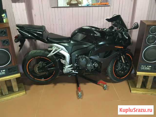 Honda CBR600RR 2008 Москва - изображение 1