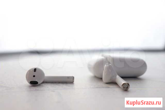 AirPods 2 с беспроводной зарядкой кейса Сургут - изображение 1