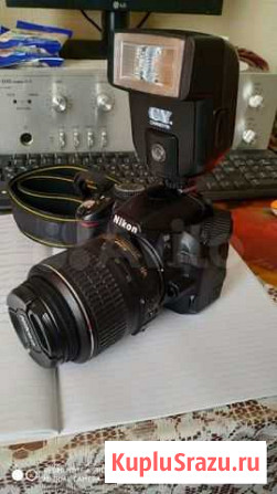 Зеркальный фотоаппарат Nikon 3100 Старый Оскол - изображение 1