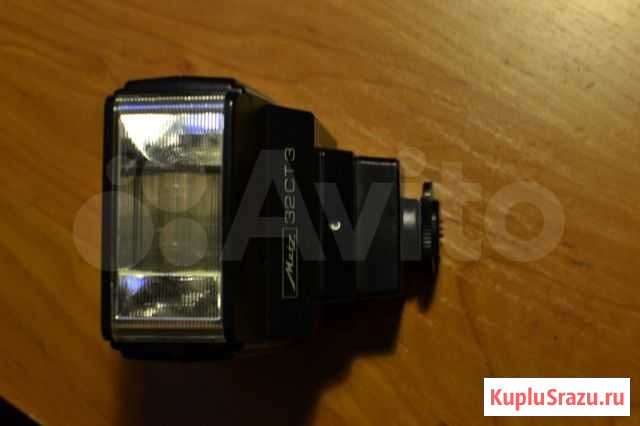 Metz 32CT3 для Nikon mecablitz system SCA300 Саратов - изображение 1