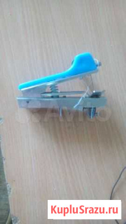 Ручная швейная машинка Выборг - изображение 1