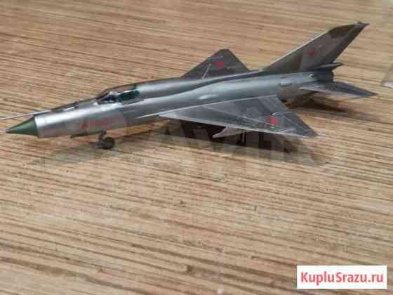 Модель самолета Миг-21пф, 1/72 Новосибирск