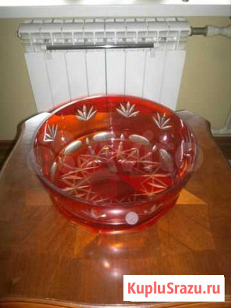 Стеклянная красная салатница Подольск - изображение 1