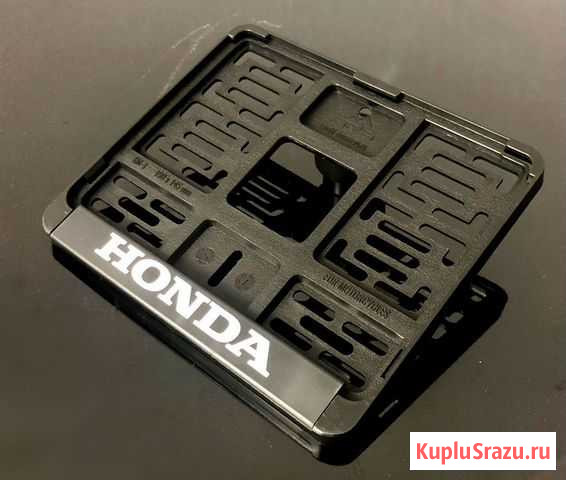 Рамка под номер мото Honda пластик 190х145мм Тверь - изображение 1